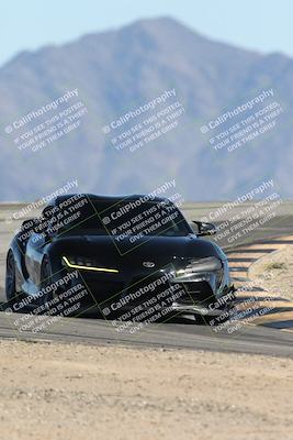 media/Oct-24-2025-Doghouse Garage (Fri) [[783d2ff07a]]/3-Intermediate/Session 3 (Turn 12)/